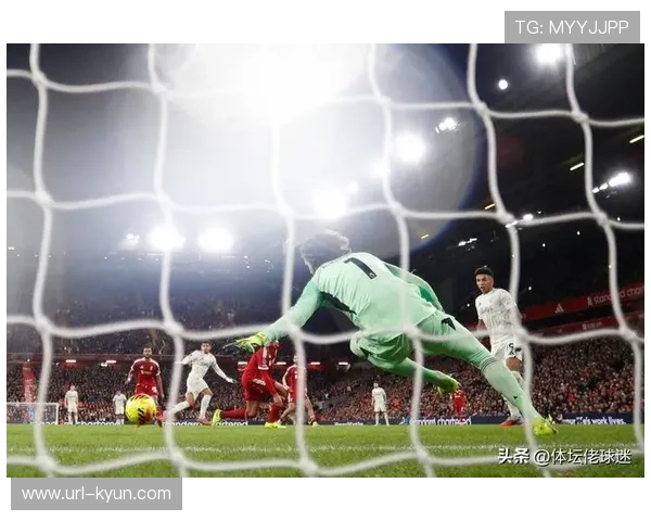 法兰克福1-0小胜美因茨,堂安律一锤定音助球队逃离降级区